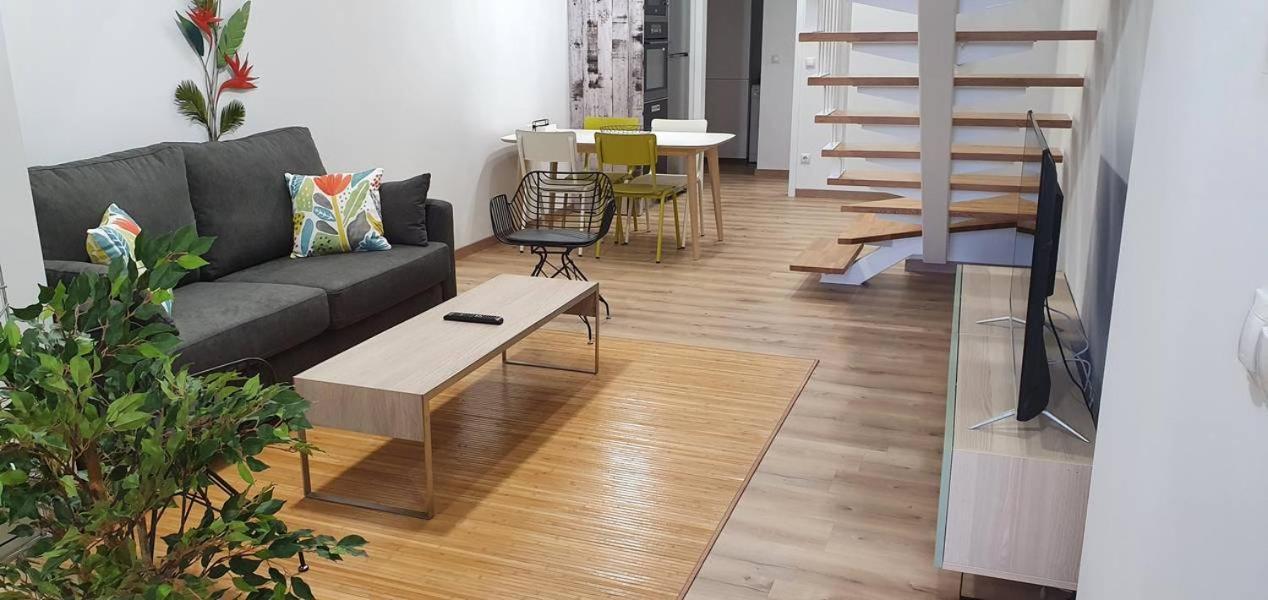 Apartamentos Antares 3 O O Milladoiro Extérieur photo